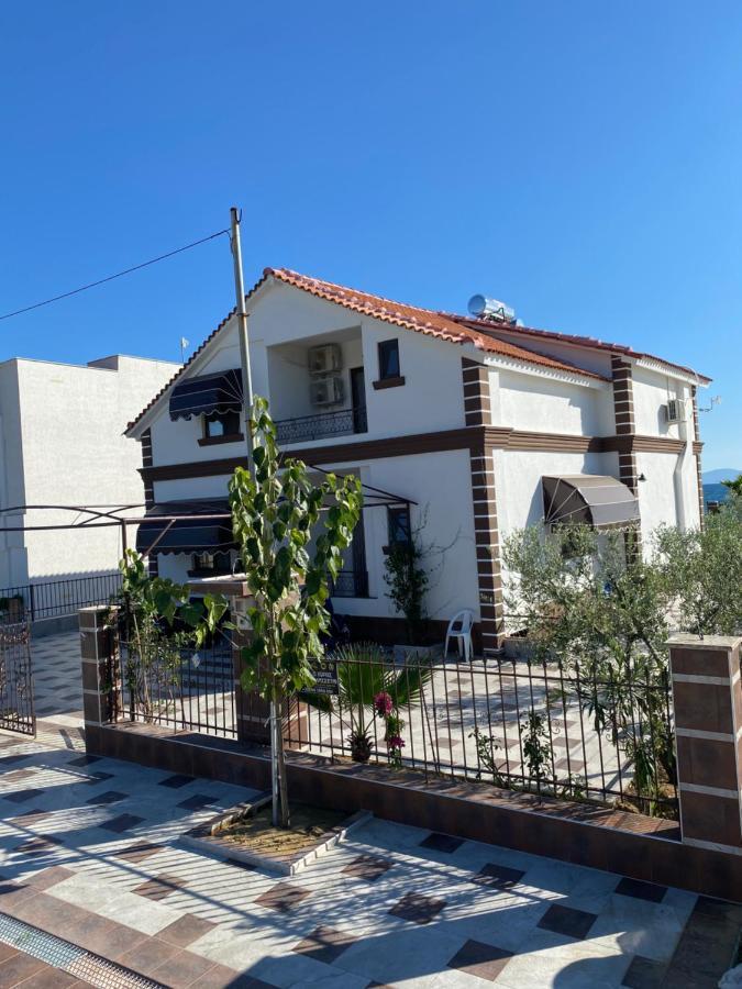Guest House Costa 1 Kariani Екстер'єр фото