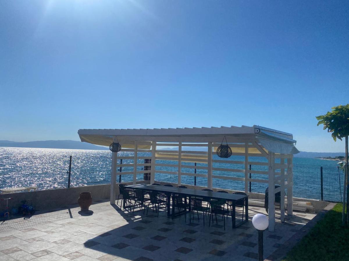 Guest House Costa 1 Kariani Екстер'єр фото